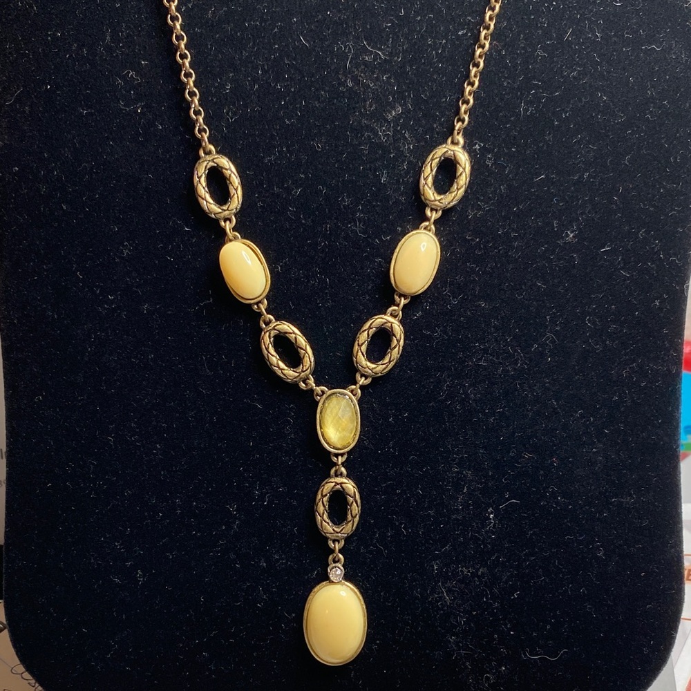 Elegant Y Necklace and earrings set